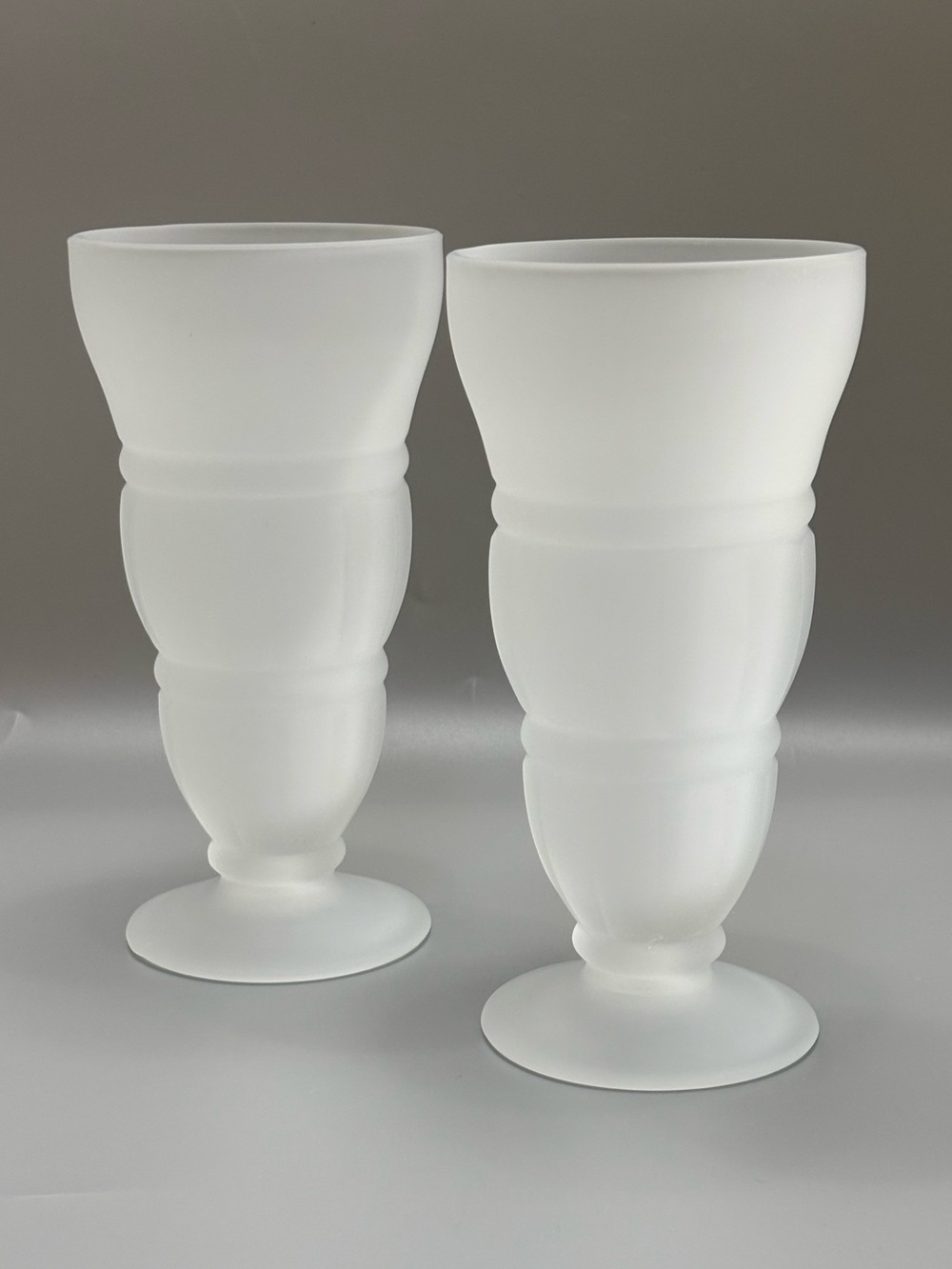Indiana Glass Satin Pattern 306 Footed 13 ounce
Soda Milk Shake Tumblers